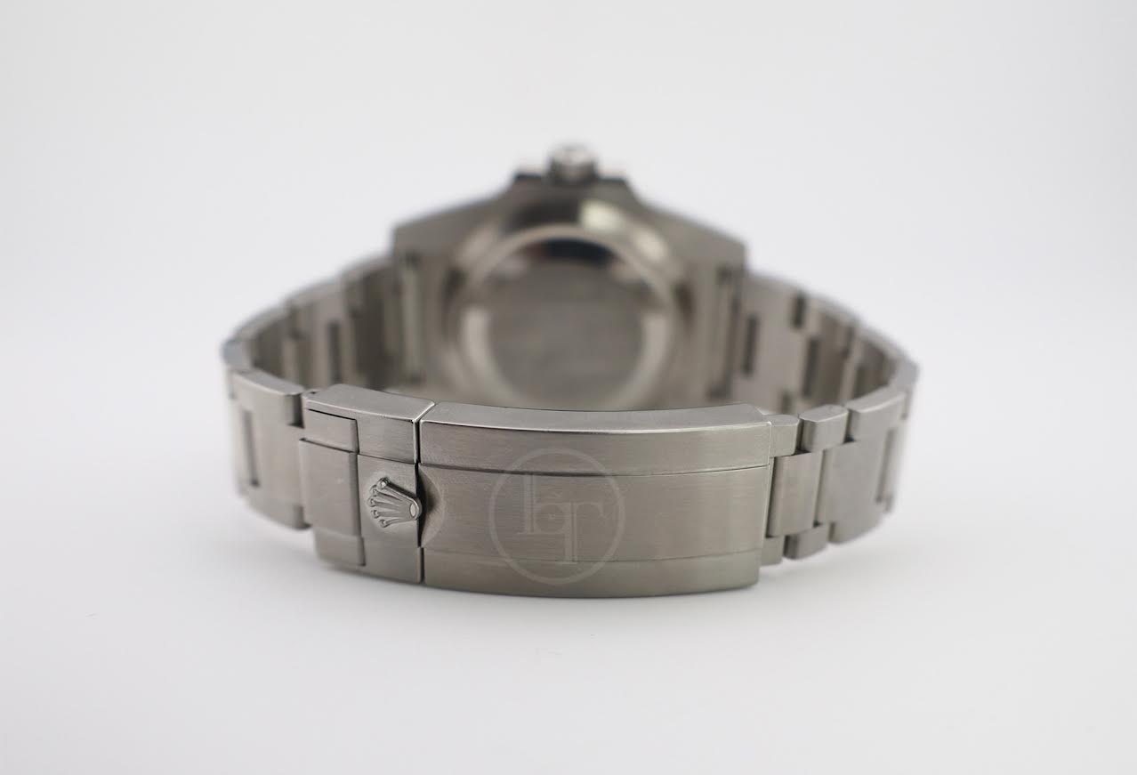 Rolex Submariner No Date Stainless Steel Black Dial & Ceramic Bezel Oyster Bracelet 114060