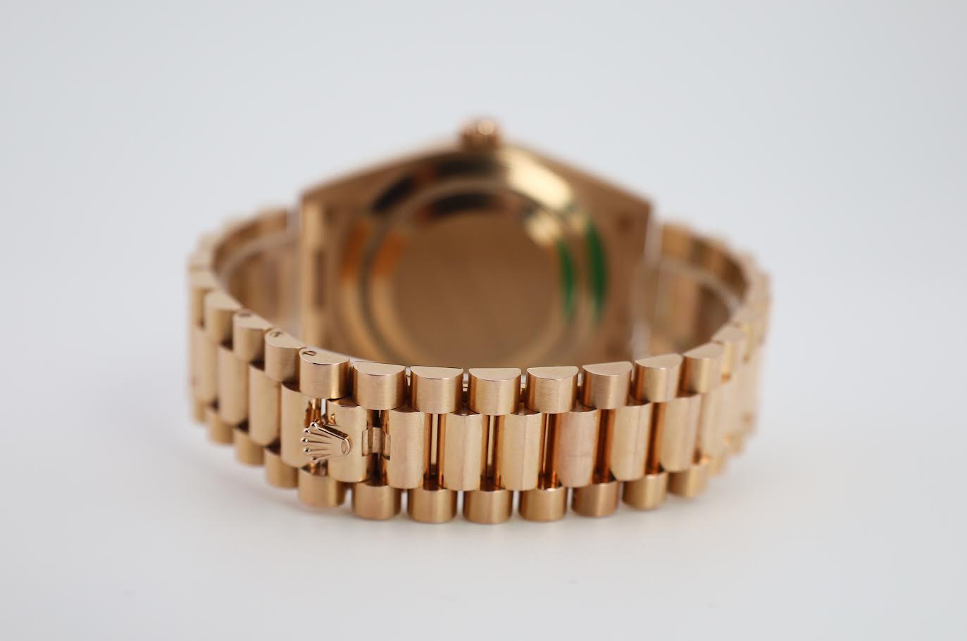 Rolex Day-Date 40 Rose Gold Chocolate Diagnonal Motif Index Dial & Fluted Bezel President Bracelet 228235 -