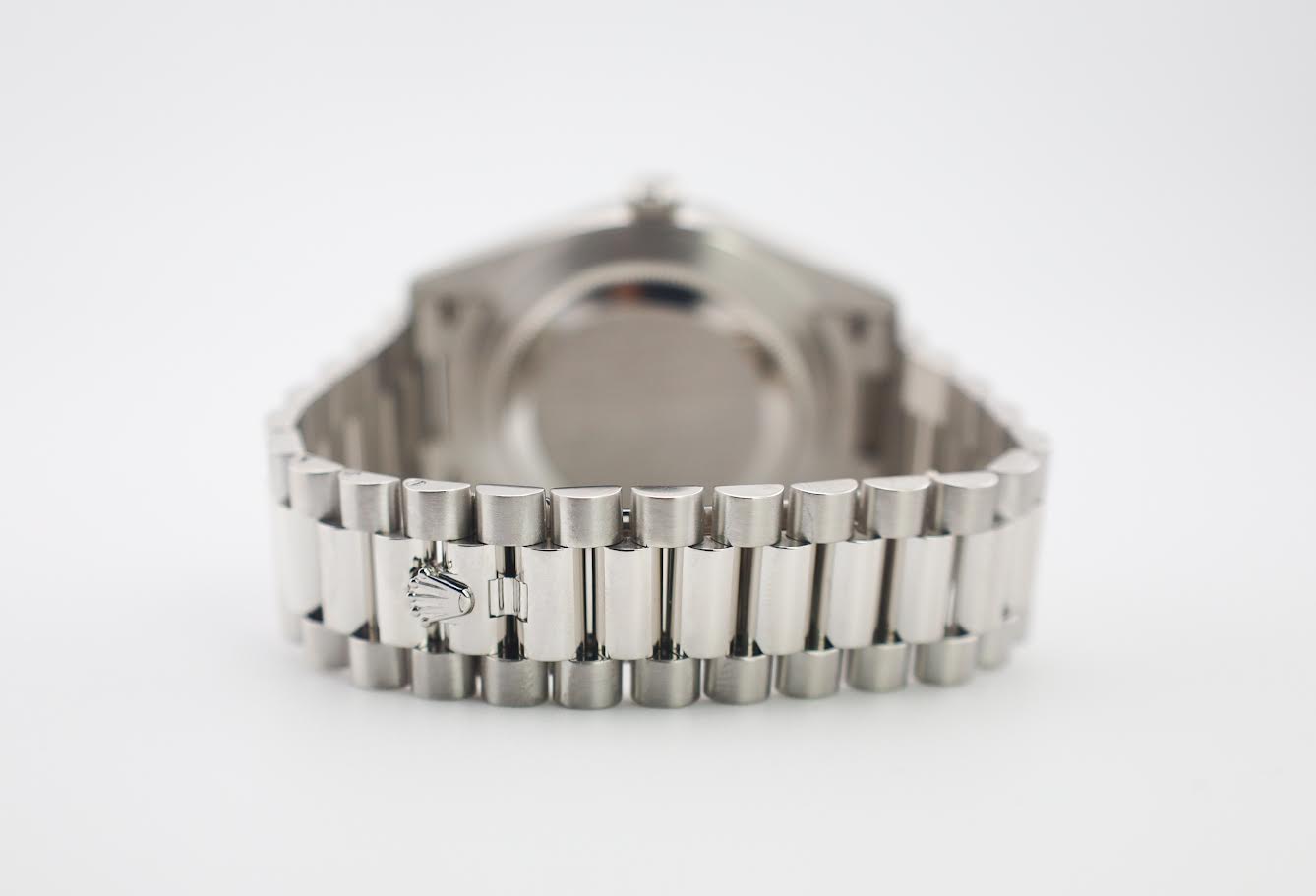 Rolex Day-Date 40 Platinum Olive Green Roman Dial & Smooth Bezel President Bracelet 228206 -