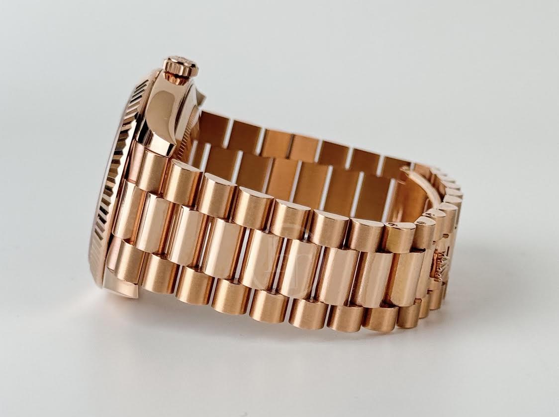 Rolex Day-Date 40 Rose Gold Chocolate Diamond Dial & Fluted Bezel President Bracelet 228235 -
