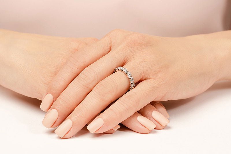 Swirl Diamond Anniversary Diamond Ring with 0.28 ct.(finished) 2.2mm - Luxury Time NYC