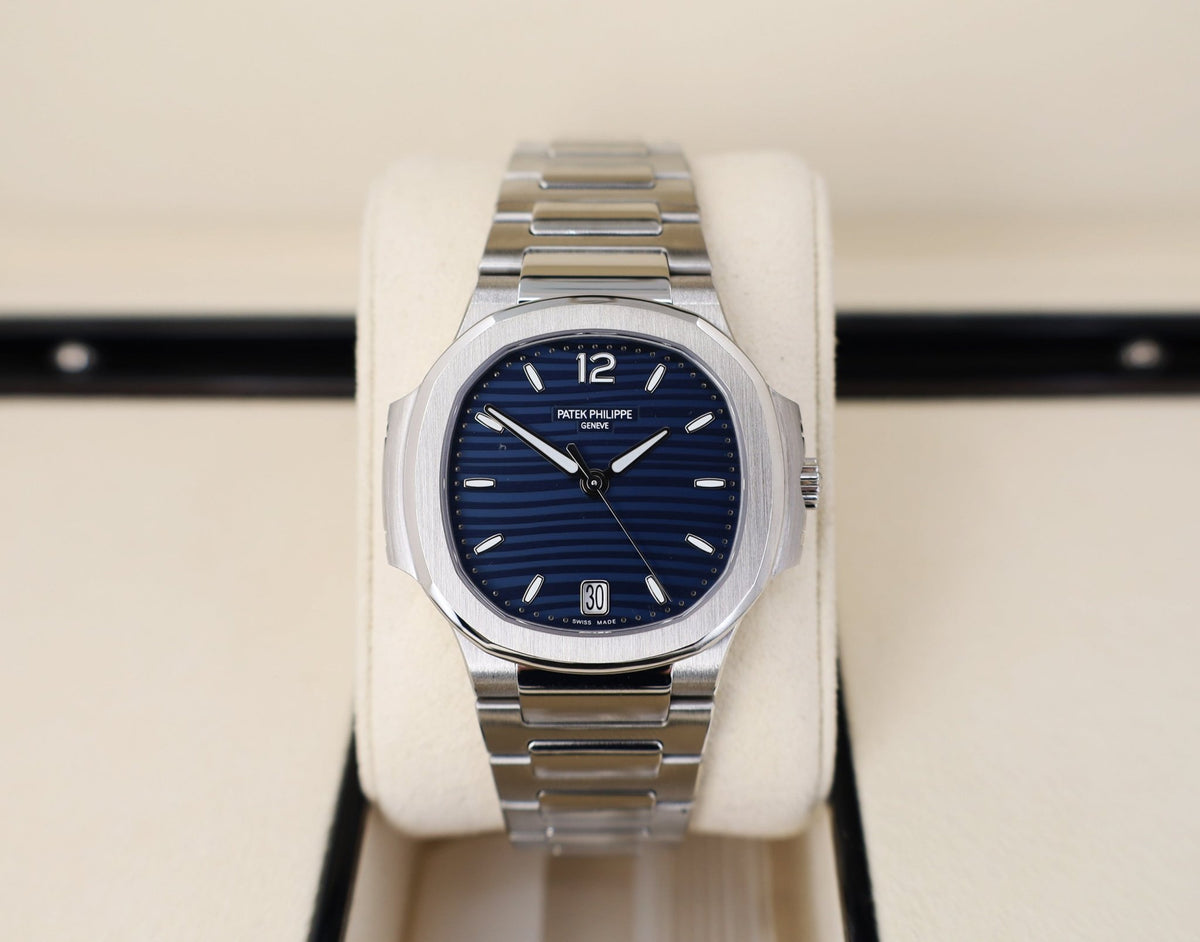 Patek Philippe Nautilus 7118 1A 35.2 mm Luxury Time NYC