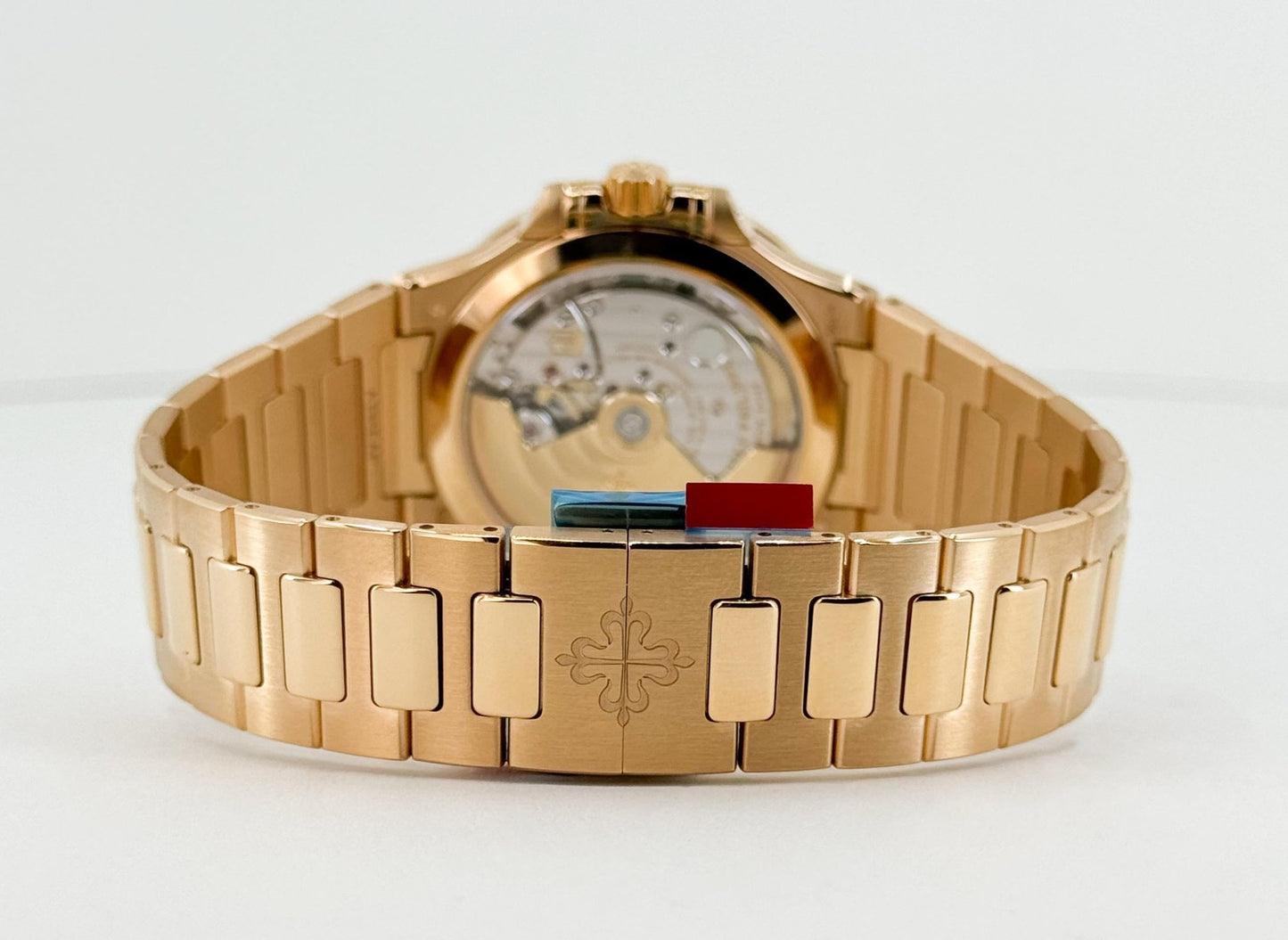 Patek Philippe Nautilus Ladies Automatic - 35.2 mm - Rose Gold - Silver Opaline Dial - 7118/1R-001 - Luxury Time NYC