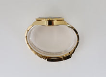 Load image into Gallery viewer, Rolex GMT-Master II Yellow Gold Green Dial Oyster Bracelet 116718LN