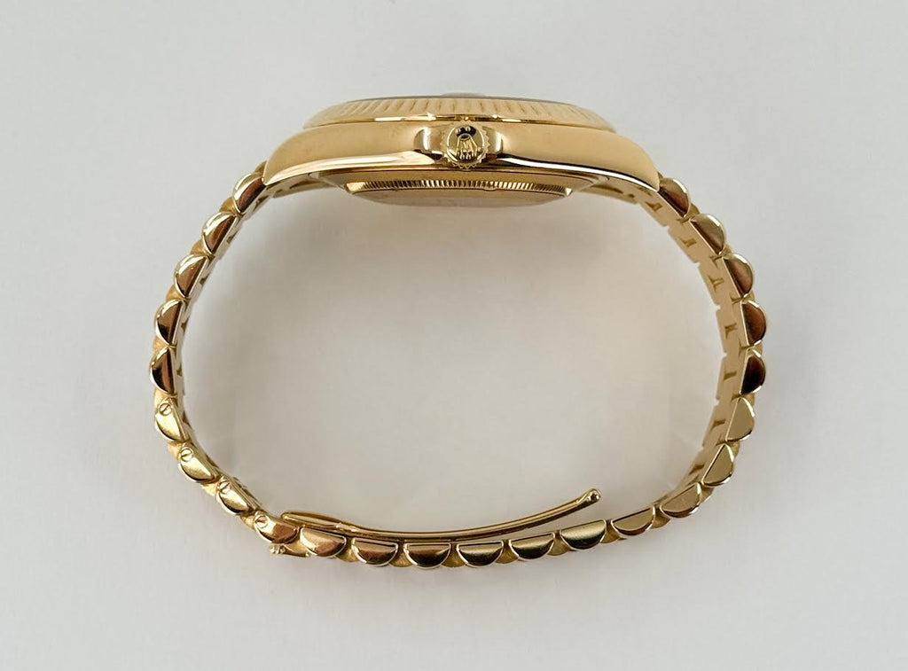 Rolex Day-Date 40 Yellow Gold Champagne Diamond Dial & Fluted Bezel President Bracelet 228238 -