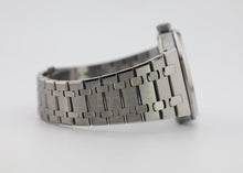 Load image into Gallery viewer, Audemars Piguet Royal Oak 41mm Flying Tourbillion Titanium Blue-Green Dial | 26730TI.OO.1320TI.04