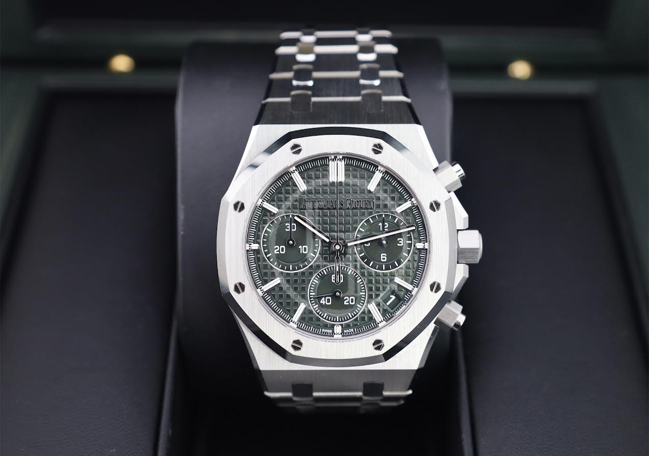 Audemars Piguet Royal Oak Chronograph "50th Anniversary" Stainless Steel 41mm Khaki Green Dial | 26240ST.OO.1320ST.04