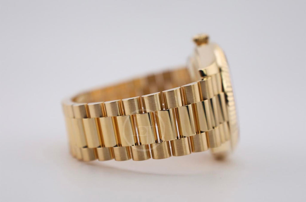 Rolex Day-Date 40 Yellow Gold Champagne Index Dial & Fluted Bezel President Bracelet 228238 -