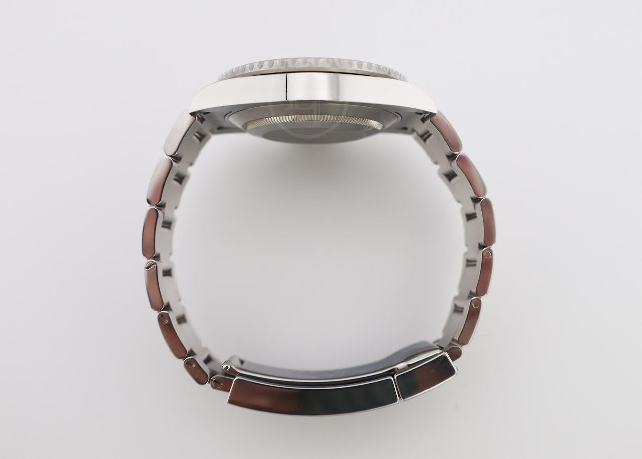 Rolex Submariner No Date Stainless Steel Black Dial & Ceramic Bezel Oyster Bracelet 114060