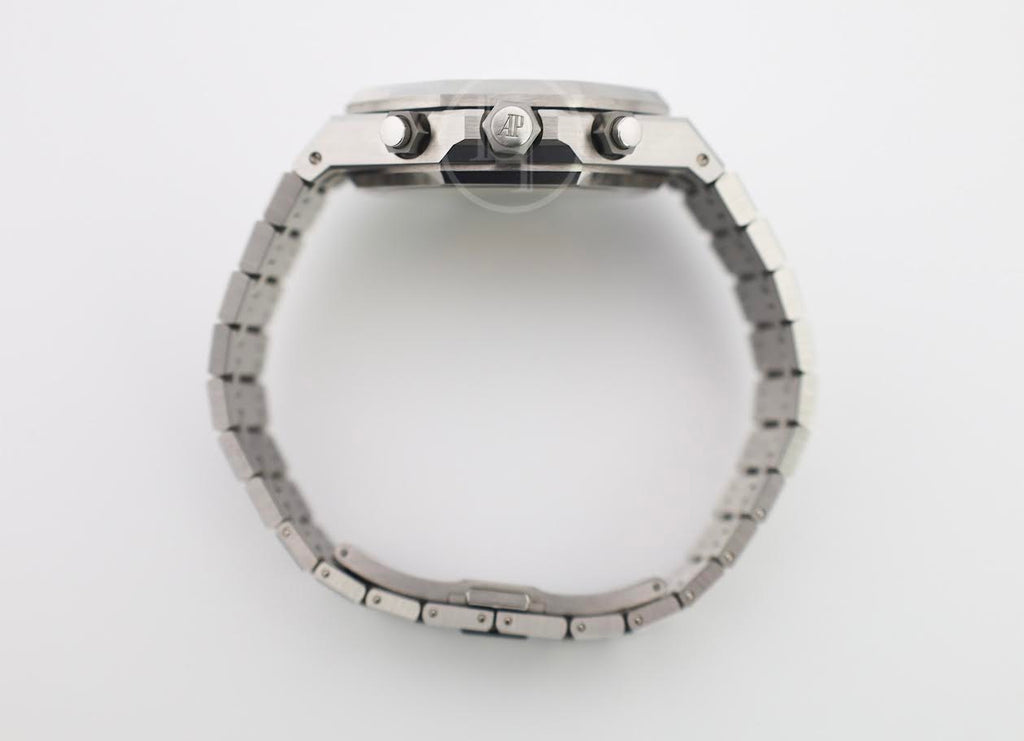 Audemars Piguet Royal Oak Selfwinding Stainless Steel 41mm White Dial 26240ST.OO.1320ST.03