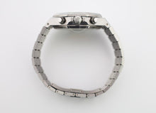 Load image into Gallery viewer, Audemars Piguet Royal Oak Selfwinding Stainless Steel 41mm White Dial 26240ST.OO.1320ST.03