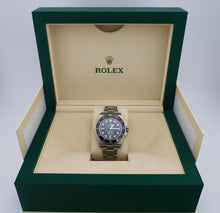 Load image into Gallery viewer, Rolex Submariner No Date Stainless Steel Black Dial &amp; Ceramic Bezel Oyster Bracelet 114060