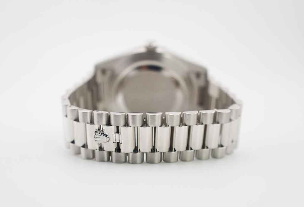 Rolex Day-Date 40 Platinum Olive Green Roman Dial & Smooth Bezel President Bracelet 228206 -