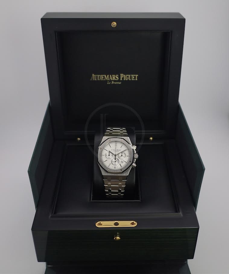 Audemars Piguet Royal Oak Stainless Steel Chronograph 41mm White Index Dial - 26320ST.OO.1220ST.02