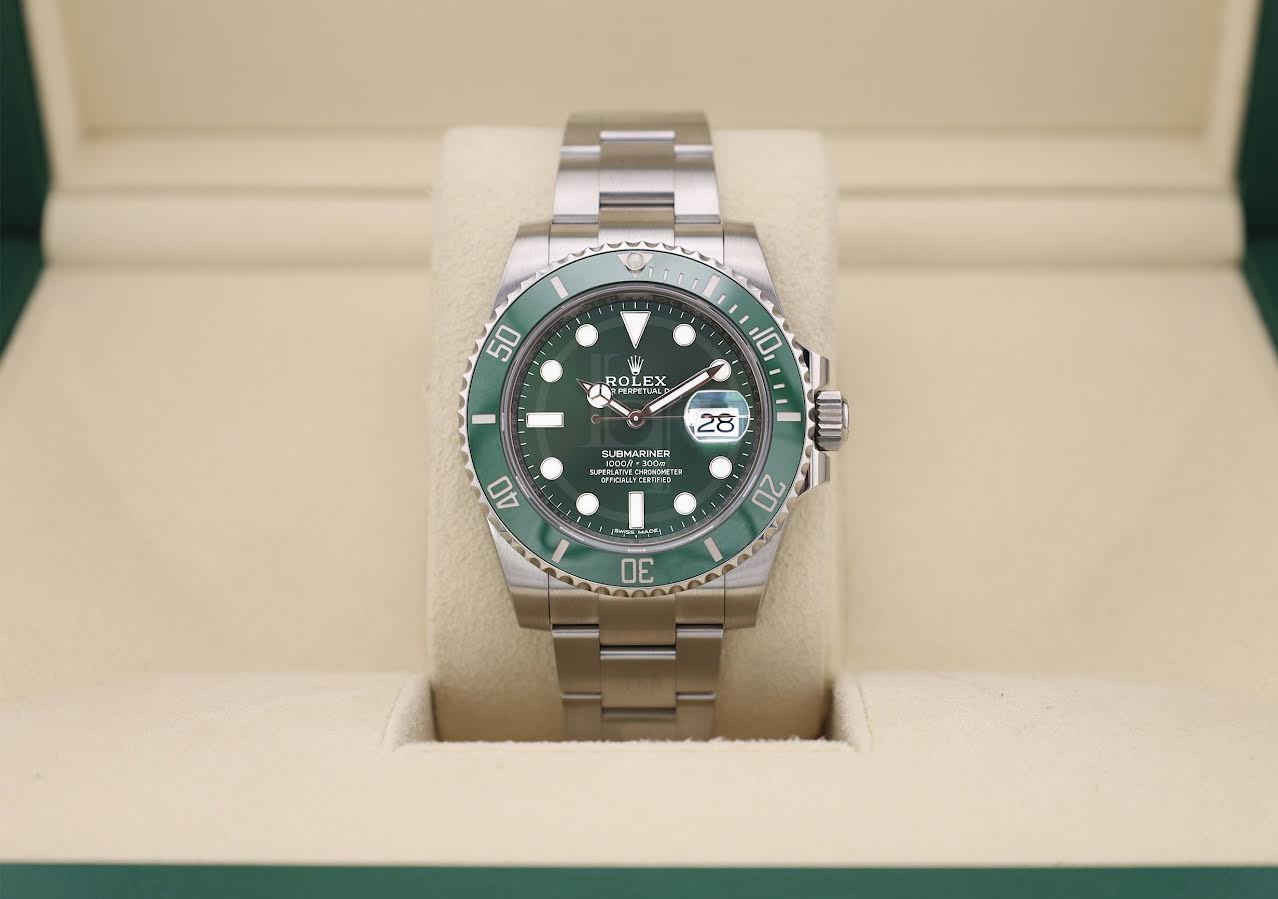 Rolex Submariner Date "Hulk" Stainless Steel Green Dial & Ceramic Bezel Oyster Bracelet 116610LV