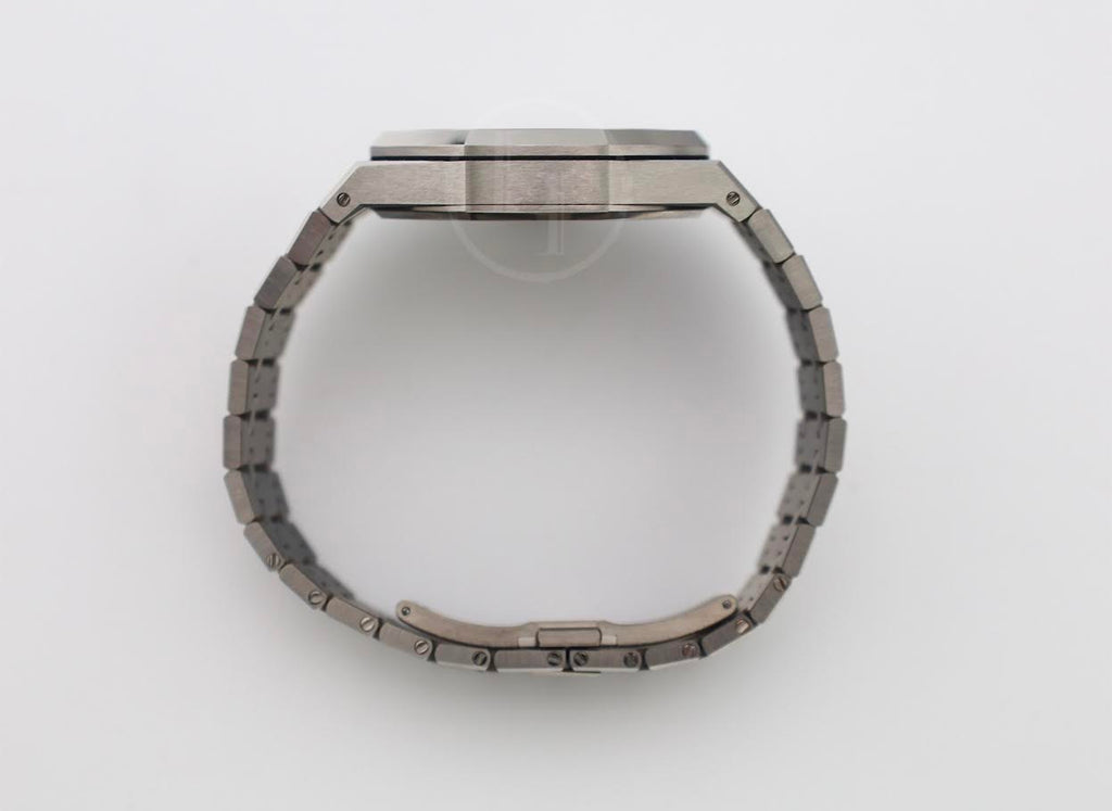 Audemars Piguet Royal Oak 41mm Flying Tourbillion Titanium Blue-Green Dial | 26730TI.OO.1320TI.04