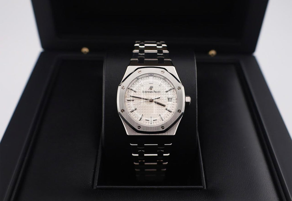 Audemars Piguet Royal Oak 34mm Stainless Steel Silver Dial - 77350ST.OO.1261ST.01