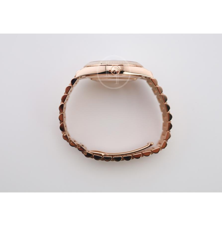 Rolex Day-Date 40 Rose Gold White Roman Dial & Fluted Bezel President Bracelet 228235 -