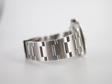 Load image into Gallery viewer, Rolex Submariner 41mm Date &quot;Kermit&quot; Stainless Steel Green Bezel - 126610LV MK2