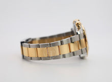 Load image into Gallery viewer, Rolex Yellow Rolesor Cosmograph Daytona Watch - Fixed Bezel - White Index Dial - Oyster Bracelet - 126503 wio