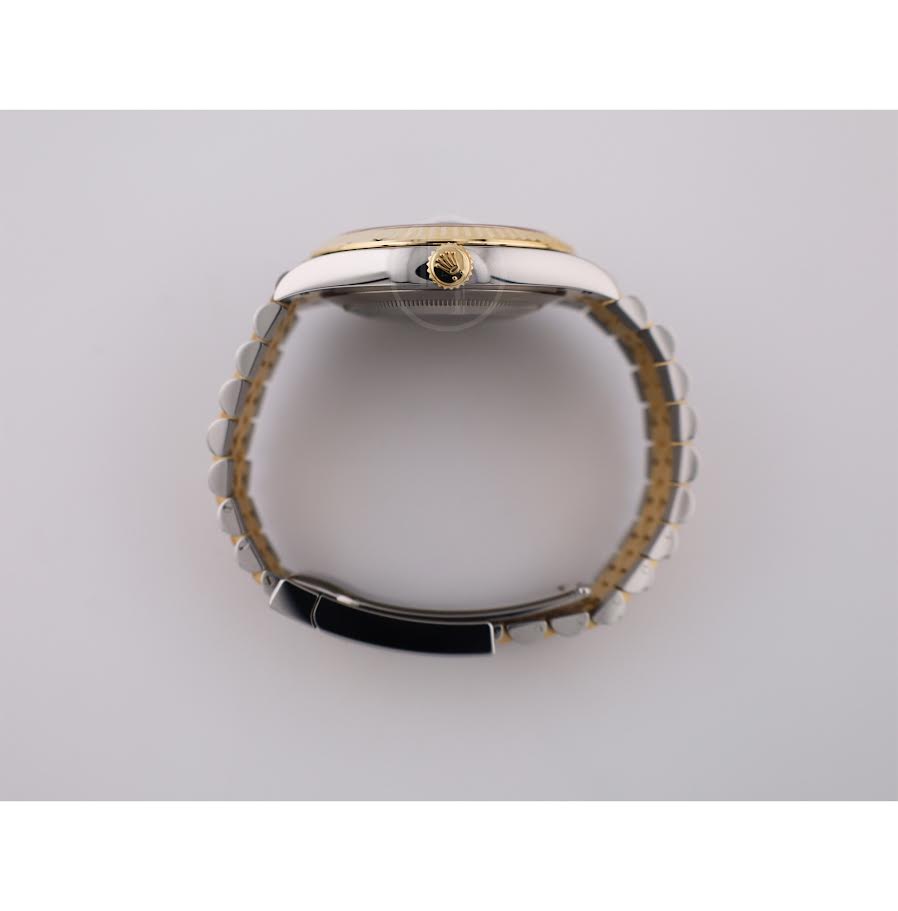 Rolex Datejust 41 Yellow Gold/Steel Black Index Dial Fluted Bezel Jubilee Bracelet 126333 -