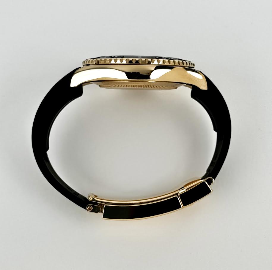 Rolex Yacht-Master 42 Yellow Gold Watch - Black Dial - Oysterflex Strap - 226658