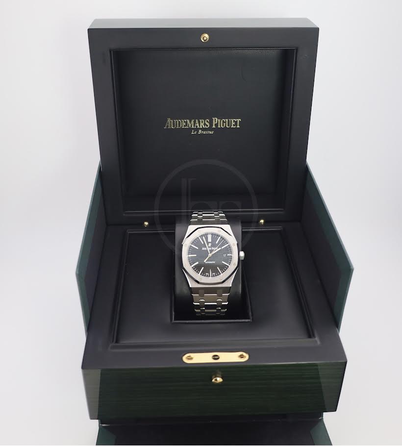 Audemars Piguet Royal Oak Selfwinding Watch - 41mm - Stainless Steel - Black Dial - Calibre 3120-Black Dial 41mm-15400ST.OO.1220ST.01