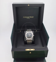 Load image into Gallery viewer, Audemars Piguet Royal Oak Selfwinding Watch - 41mm - Stainless Steel - Black Dial - Calibre 3120-Black Dial 41mm-15400ST.OO.1220ST.01
