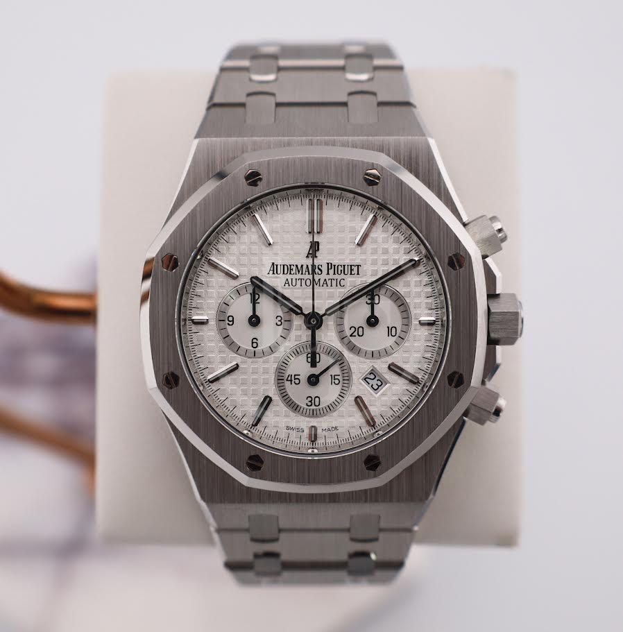 Audemars Piguet Royal Oak Stainless Steel Chronograph 41mm White Index Dial - 26320ST.OO.1220ST.02