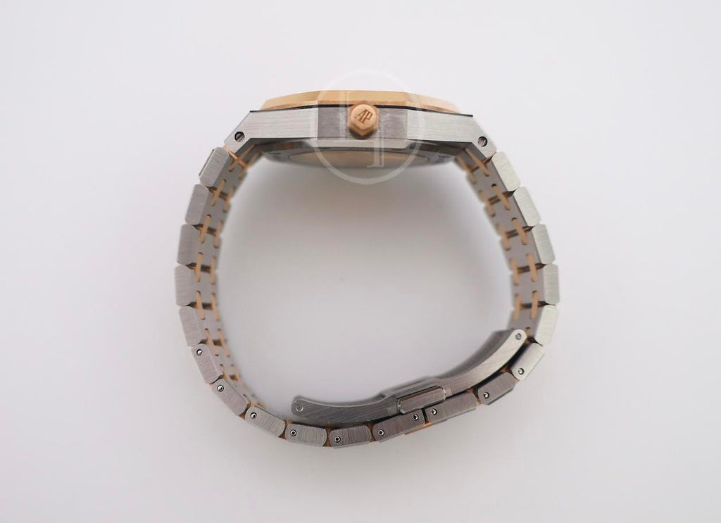 Audemars Piguet Royal Oak 34mm Stainless Steel Rose Gold Bezel Silver Dial - 77350SR.OO.1261SR.01
