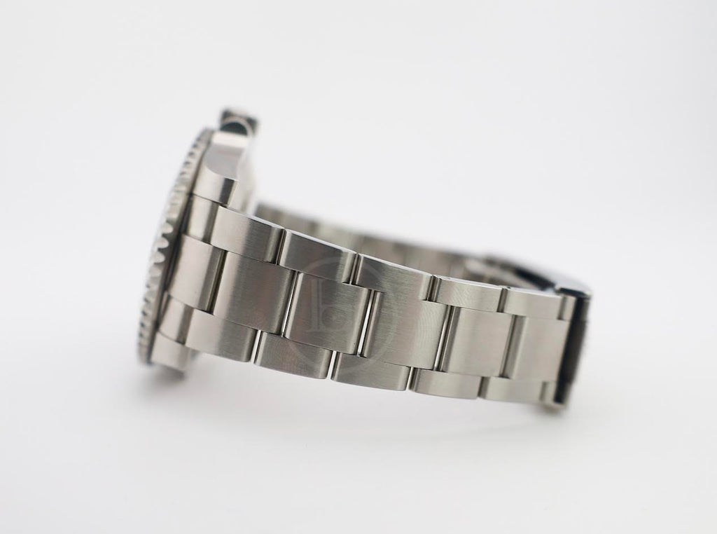 Rolex Submariner No Date Stainless Steel Black Dial & Ceramic Bezel Oyster Bracelet 114060