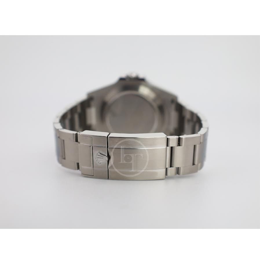 Rolex Oyster Perpetual Explorer II Watch - Oystersteel - White Dial - Oyster Bracelet - 2021 Release - 226570 w