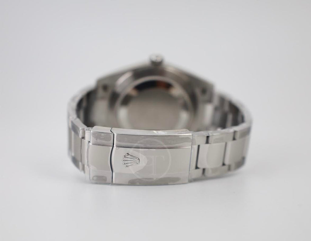 Rolex Datejust 41 Stainless Steel Blue Roman Dial Smooth Bezel Oyster Bracelet 126300 -