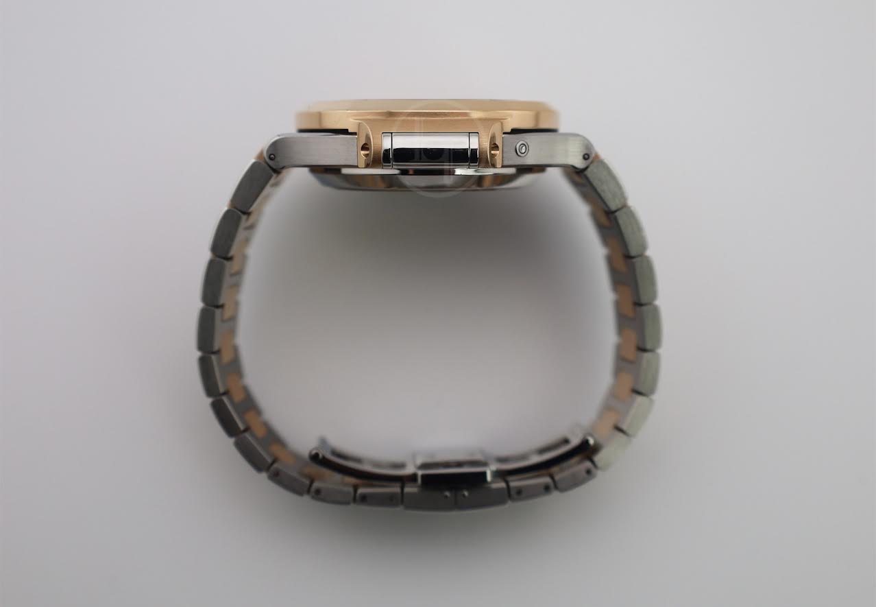 Patek Philippe Nautilus Chronograph Date Automatic Stainless Steel Rose Gold Blue Dial | 5980/1AR-001