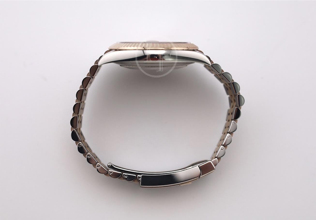 Rolex Datejust 41 Rose Gold/Steel White Mother of Pearl Diamond Dial Fluted Bezel Jubilee Bracelet 126331 -