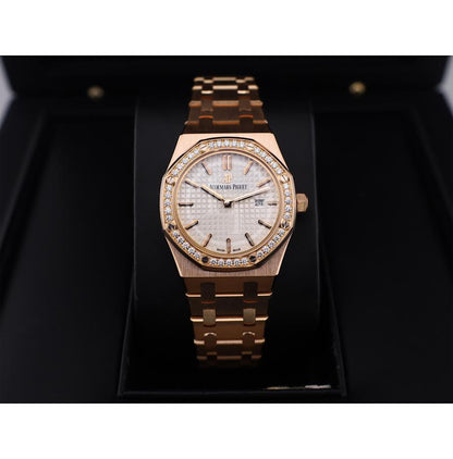 Audemars Piguet Ladies Collection Royal Oak Quartz Watch-Silver Dial 33mm-67651OR.ZZ.1261OR.01