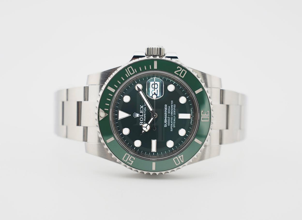 Rolex Submariner Date "Hulk" Stainless Steel Green Dial & Ceramic Bezel Oyster Bracelet 116610LV