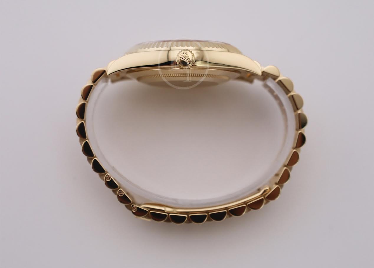 Rolex Day-Date 40 Yellow Gold Champagne Index Dial & Fluted Bezel President Bracelet 228238 -