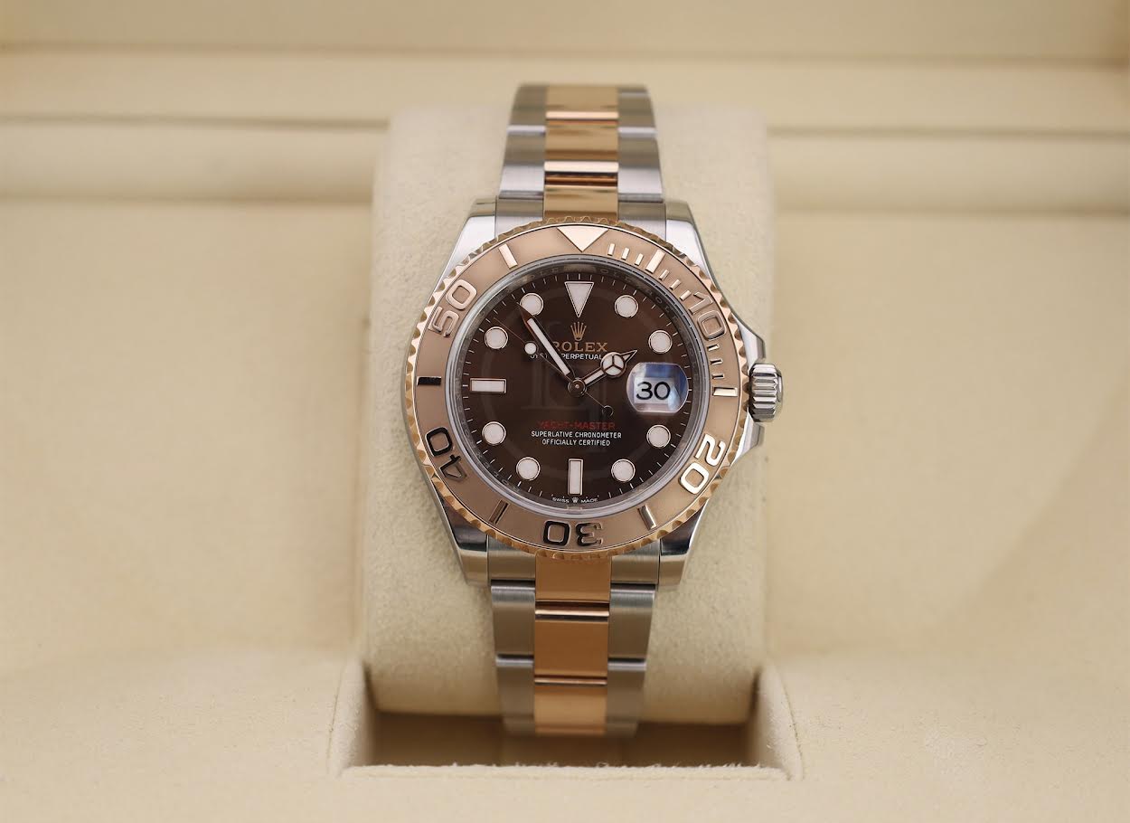 Rolex Yacht-Master 40 Everose Rose Gold/Steel Chocolate Brown Dial Gold Bezel Oyster Bracelet 126621
