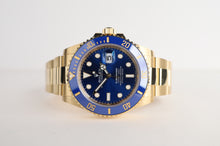 Load image into Gallery viewer, Rolex Submariner Date Yellow Gold 41mm Blue Dial Watch - 126618LB