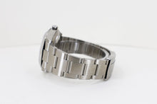 Load image into Gallery viewer, Rolex Oyster Perpetual 41 Watch - Domed Bezel - Green Index Dial - Oyster Bracelet - 2020 Release - 124300 greio