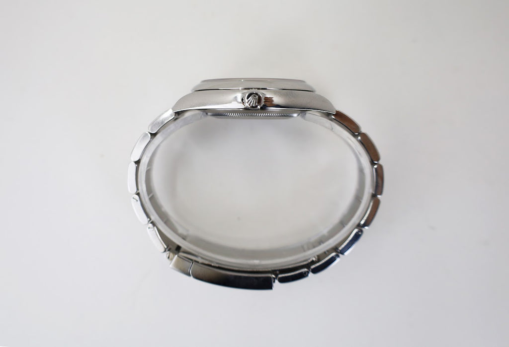 Rolex Oyster Perpetual 41 Watch - Domed Bezel - Green Index Dial - Oyster Bracelet - 2020 Release - 124300 greio