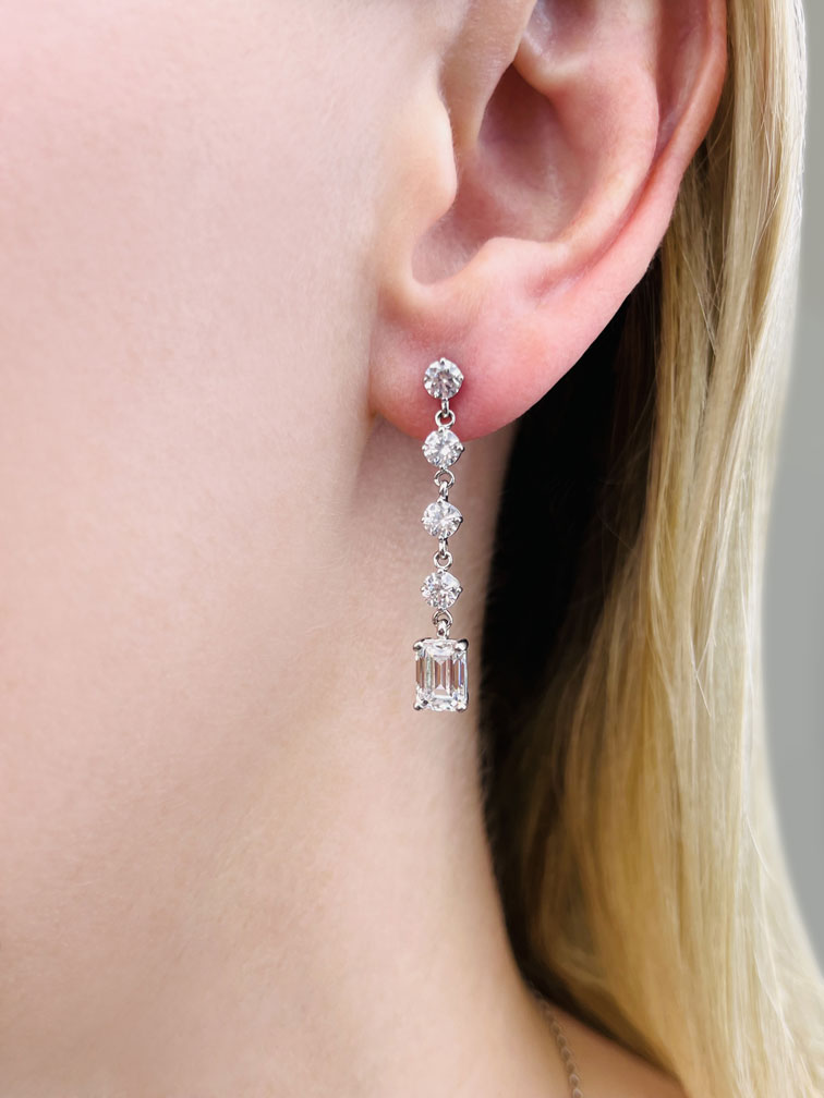 Sparkling Round Drop And Emerald Cut Diamond Earrings with 3.68 ct.(finished) 7x5mm, 3.8mm