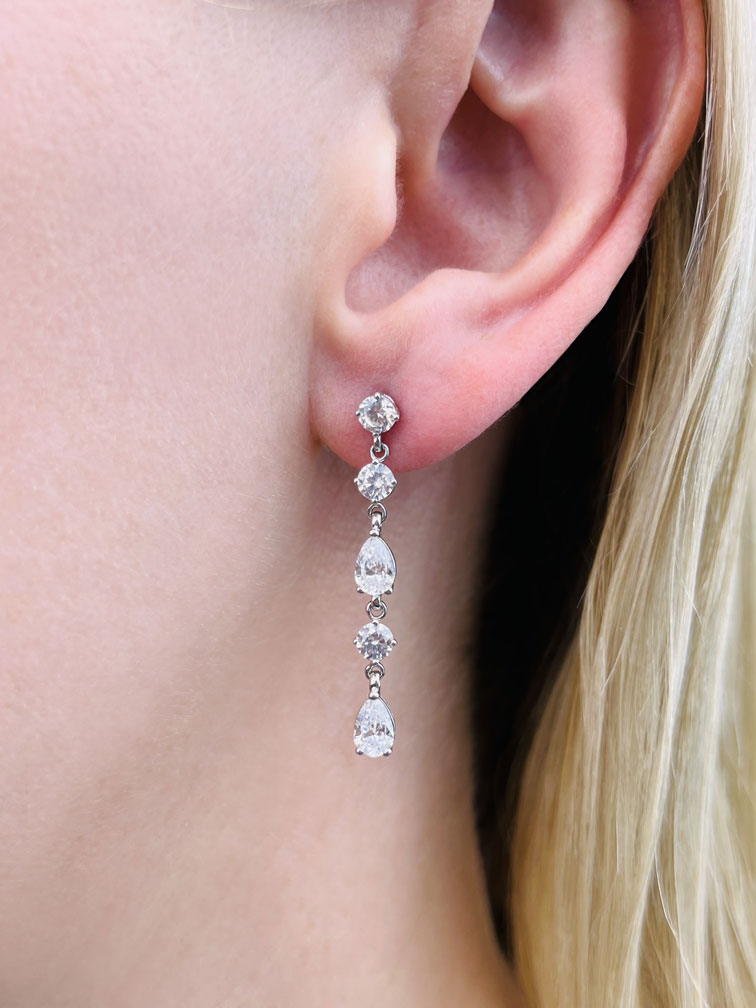 Extended Elegant Diamond And Pear Drop Diamond Earrings with 2.46 ct.(finished) 6x4mm, 3.8mm