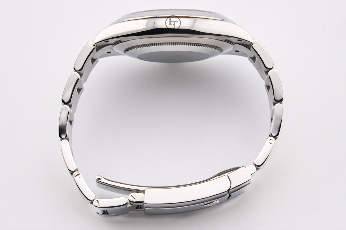 Rolex Datejust 41 Stainless Steel Blue Roman Dial Smooth Bezel Oyster Bracelet 126300 -