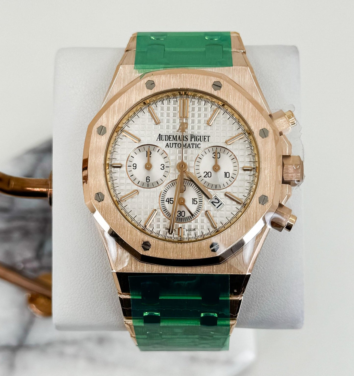 Audemars Piguet Royal Oak Chronograph Watch - Silver Dial 41mm - 26320OR.OO.1220OR.02 - Luxury Time NYC
