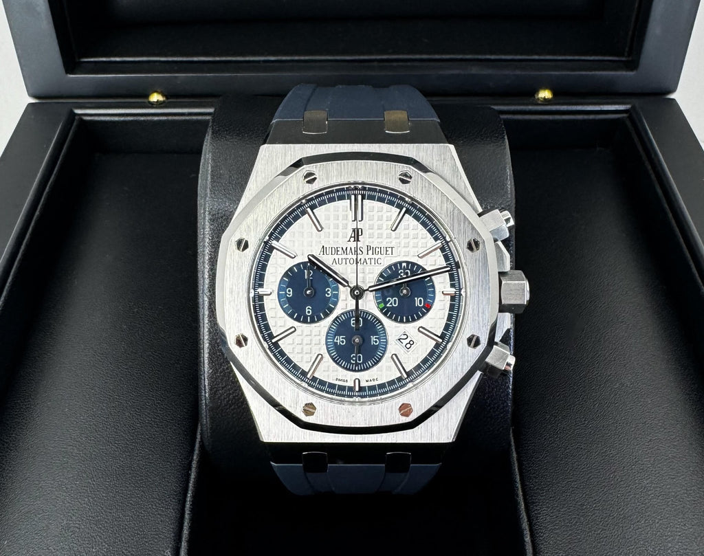 Audemars Piguet Royal Oak Chronograph Watch - Silver Toned - Dial 41mm - 26326ST.OO.D027CA.01 - Luxury Time NYC