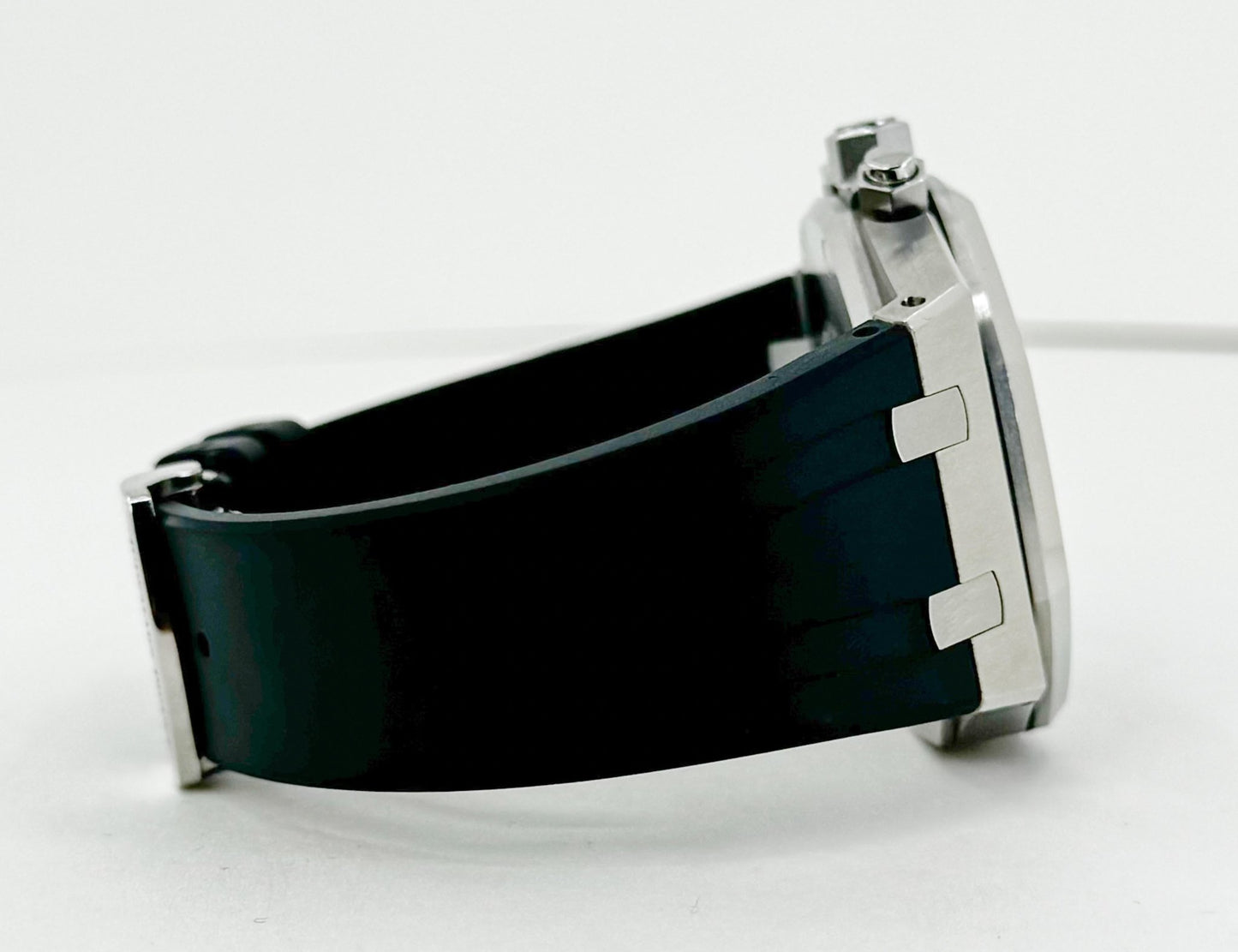 Audemars Piguet Royal Oak Chronograph Watch - Silver Toned - Dial 41mm - 26326ST.OO.D027CA.01 - Luxury Time NYC