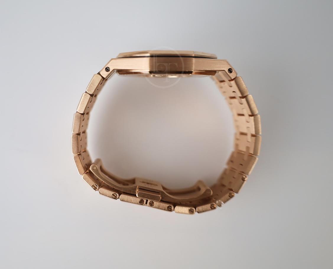 Audemars Piguet Royal Oak Quartz Rose Gold Blue Dial 33mm Diamond Bezel | 67651OR.ZZ.1261OR.02 - Luxury Time NYC