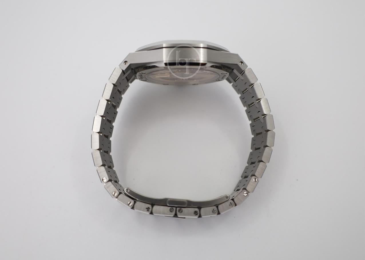 Audemars Piguet Royal Oak Self Winding Watch - 41mm Stainless Steel Case - Silver Dial - Bracelet - 15500ST.OO.1220ST.04 - Luxury Time NYC